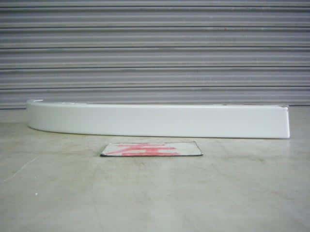 Exterior Parts SUBARU Impreza 1997 E-GC8 — photo 1