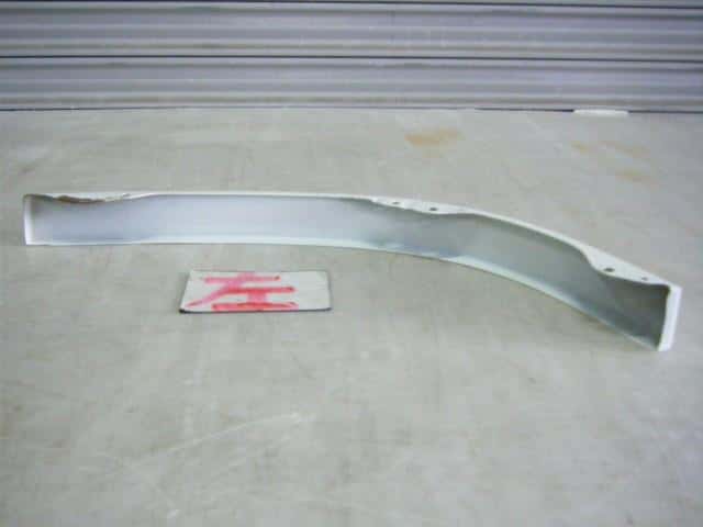 Exterior Parts SUBARU Impreza 1997 E-GC8 — photo 5