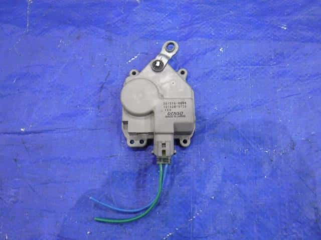 Rear Left Door Lock Actuator SUZUKI Every 2007 EBD-DA64V 8230268H01 — photo 1
