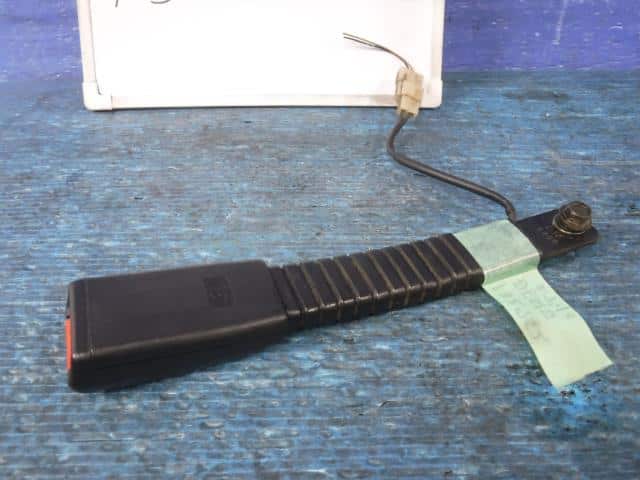 Driver's Seat Seat Belt SUZUKI Every 1998 V-DE51V 8490156F105FJ — photo 4