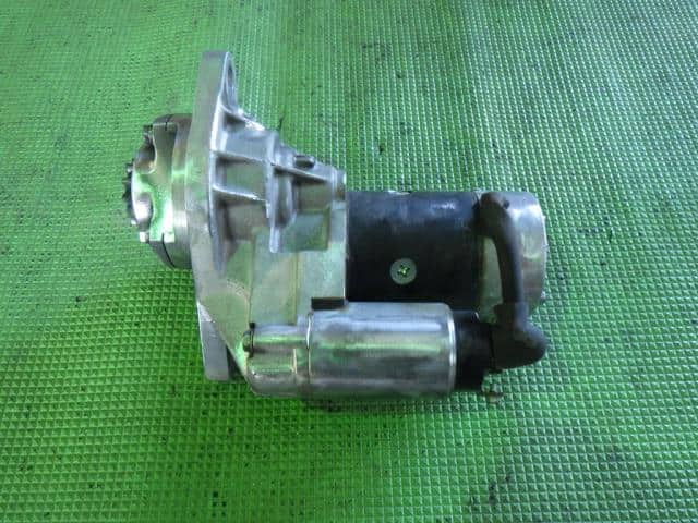Starter ISUZU 1992 U-NKR66E 8970958112 — photo 1