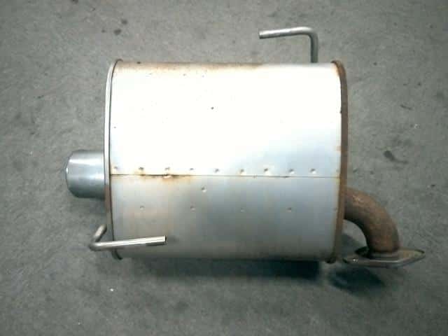 Rear Muffler SUBARU Forester 2014 DBA-SJG 44300SG040 — photo 2