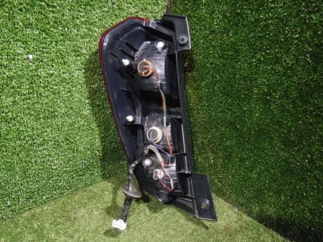Right Tail Light MITSUBISHI Ek space 2015 DBA-B11A — photo 2