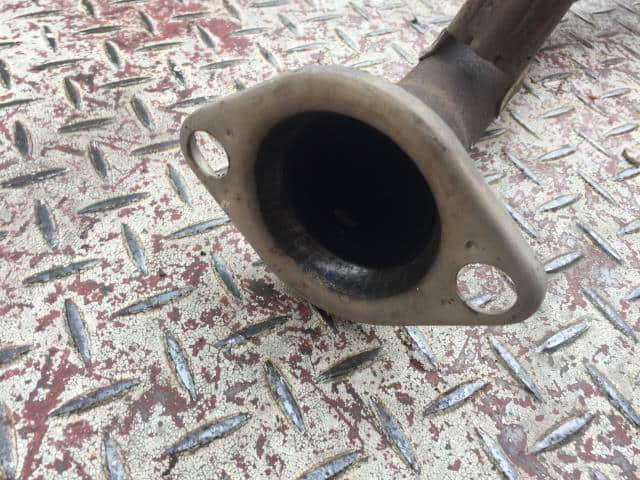 Exhaust Center Muffler NISSAN Nv200 vanette 2017 DBF-VM20 — photo 2