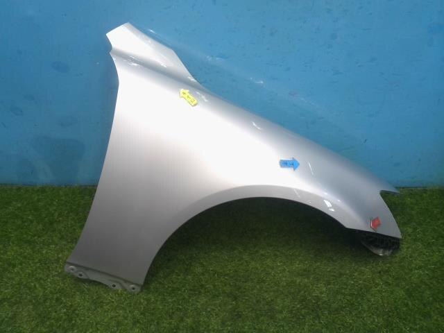 Right Fender Panel TOYOTA Lexus is 2010 DBA-GSE20 — photo 1