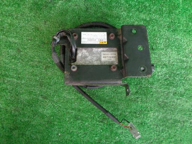 HID Control ISUZU ISUZU LARGESIZE CAR 2005 PJ-CYJ77W6 1801501550 — photo 1