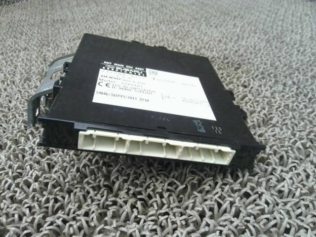 Control Unit TOYOTA 86 2012 DBA-ZN6 SU00304494 — photo 2