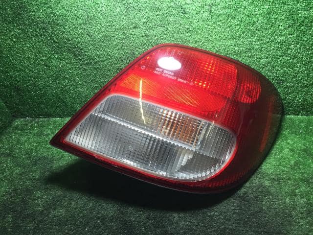 Right Tail Light SUBARU Impreza 2001 TA-GG9 — photo 1
