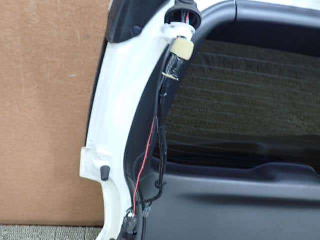 Back Door Assembly SUBARU Impreza 2012 DBA-GP7 60809FJ0019P — photo 6