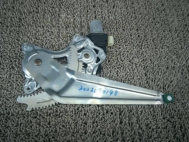 Rear Left Door Regulator SUZUKI Lapin 2015 DBA-HE33S 8350280P00 — photo 2