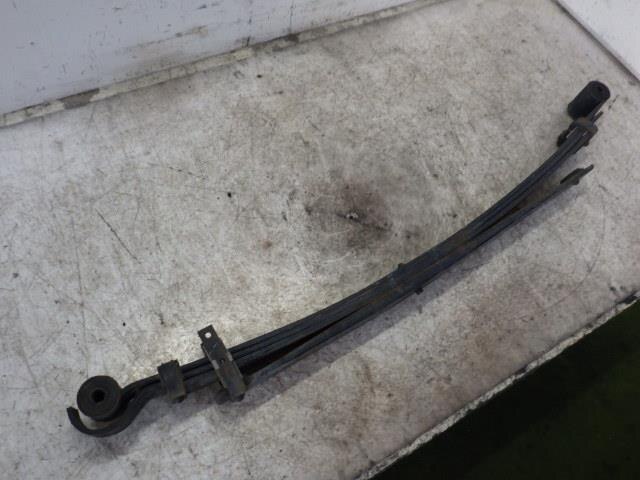 Rear Right Leaf Spring Assembly TOYOTA Dyna 2003 TC-TRY230 — photo 1