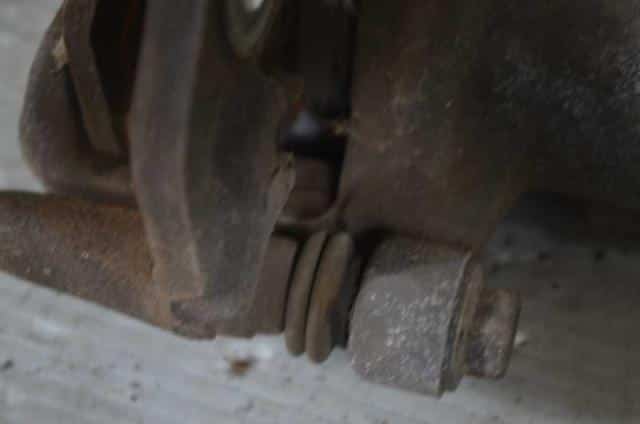 Front Right Caliper DAIHATSU Move 2007 DBA-L175S — photo 7