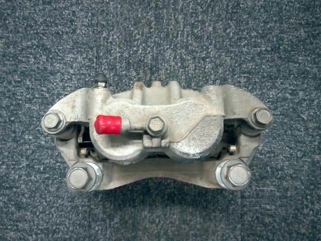 Front Left Caliper NISSAN Leaf_ 2018 ZAA-ZE1 — photo 3
