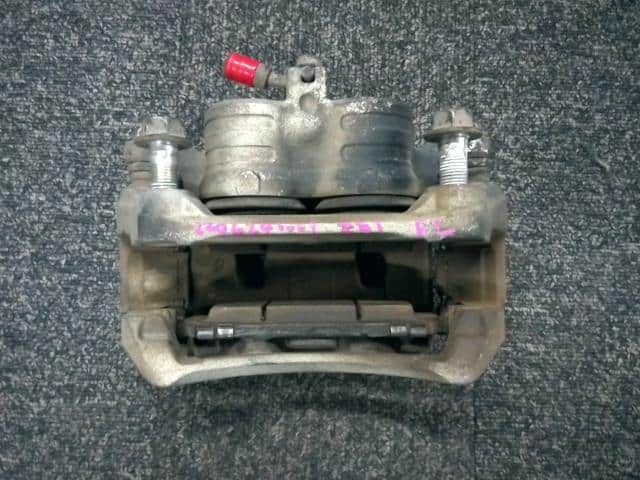 Front Left Caliper NISSAN Leaf_ 2018 ZAA-ZE1 — photo 2