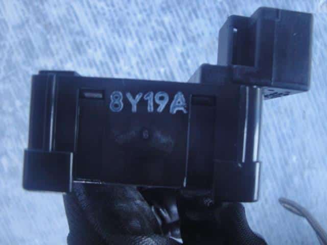 Combination Switch NISSAN Gloria 1998 GA-VY30 — photo 3
