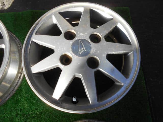 Wheel DAIHATSU Mira 1996 V-L500V 4261187B16030 — photo 3