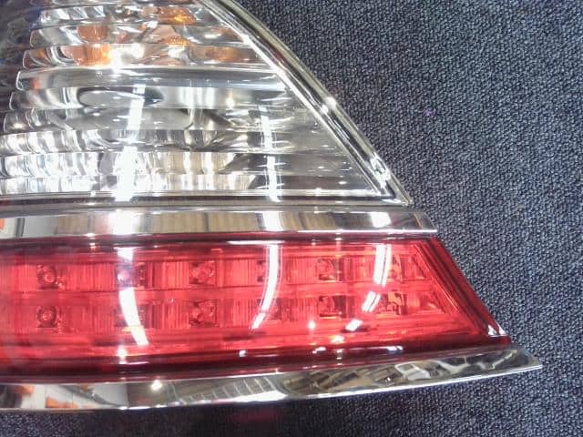 Left Tail Light HONDA Odyssey 2006 ABA-RB1 — photo 2