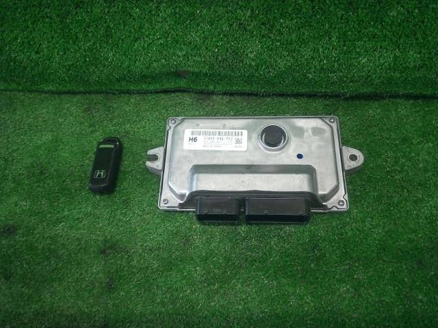Engine Control Unit HONDA N BOX 2017 DBA-JF1 — photo 1