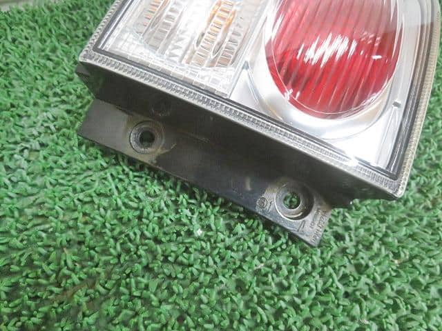 Right Tail Light DAIHATSU Tanto 2006 ABA-L360S 81550B2110 — photo 3