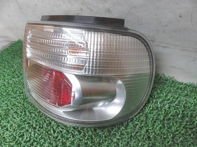 Right Tail Light DAIHATSU Tanto 2006 ABA-L360S 81550B2110 — photo 2