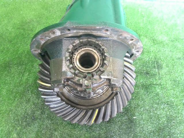 Rear Rigid Differential Assembly HINO Dutro 2004 PB-XZU301X 411208300 — photo 5