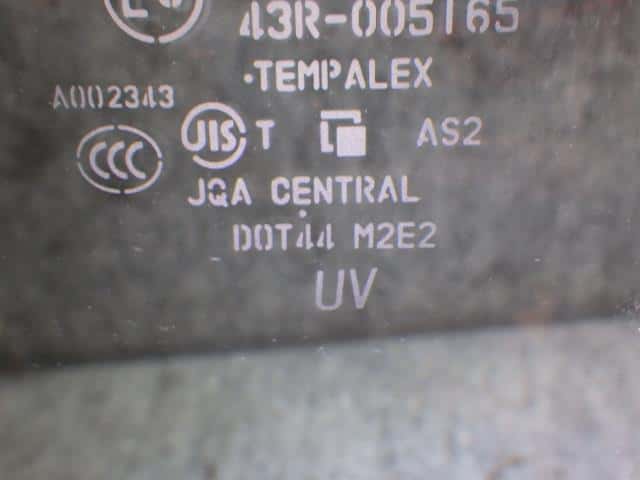 Front Right Door Windshield MAZDA Scrum 2010 EBD-DG64V 1A0258511 — photo 2