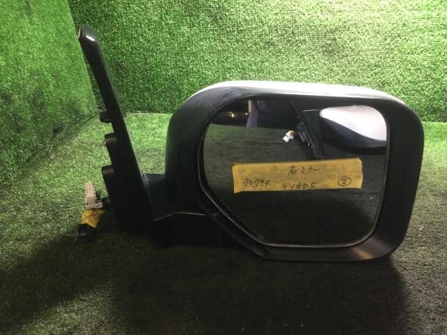 Right Side Mirror MITSUBISHI Delica D5 2011 DBA-CV4W — photo 4
