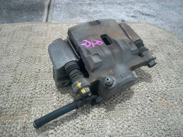 Rear Right Caliper SUBARU Exiga 2010 DBA-YA5 — photo 2