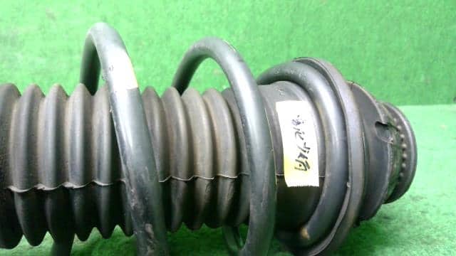 Front Right Strut TOYOTA Belta 2009 DBA-KSP92 — photo 5