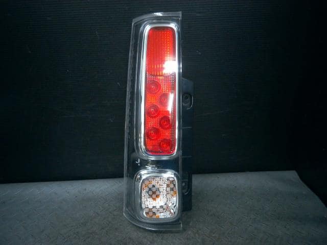 Left Tail Light SUZUKI Spacia 2018 DAA-MK53S 3567079R00 — photo 1
