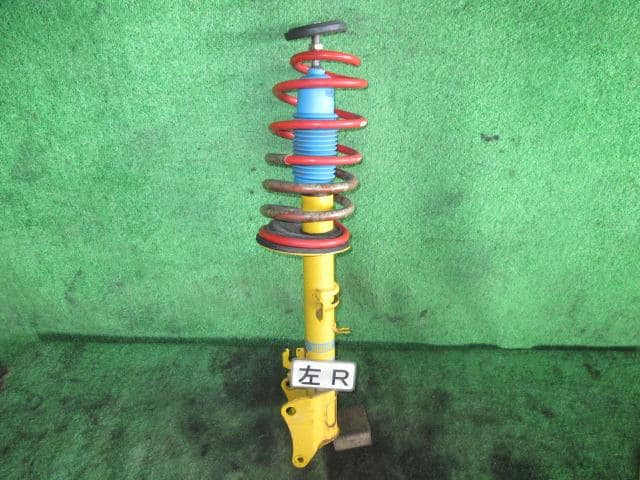 Rear Left Strut ALFA ROMEO 147 2002 GH-937AB — photo 1