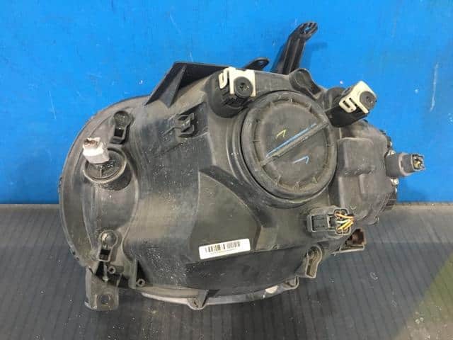 Left Headlight SUZUKI Lapin 2010 DBA-HE22S 3532085K11 — photo 3