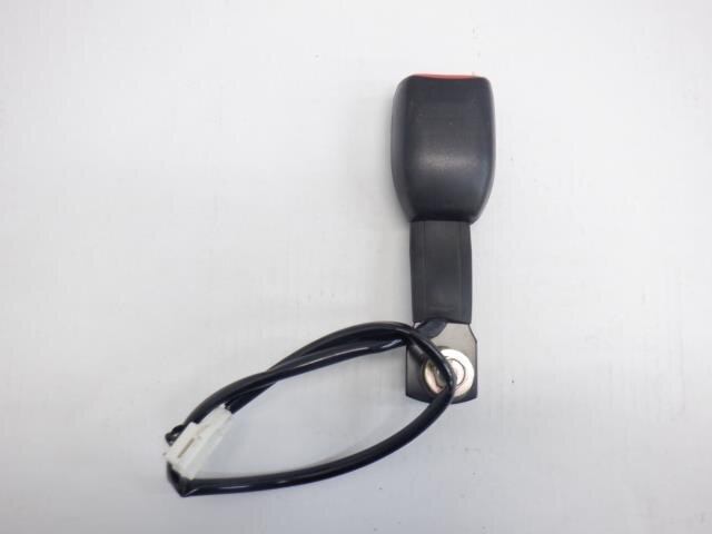 Driver's Seat Seat Belt NISSAN Bluebird 1999 GF-QU14 — photo 1