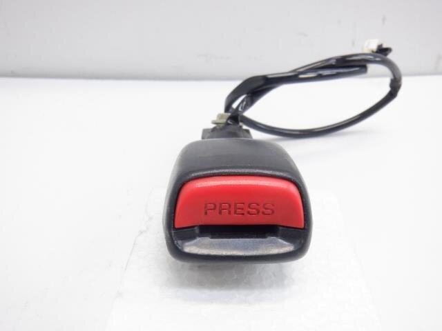 Driver's Seat Seat Belt NISSAN Bluebird 1999 GF-QU14 — photo 3