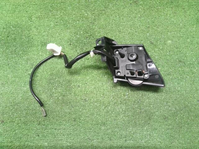 Switch TOYOTA IQ 2011 DBA-KGJ10 — photo 4