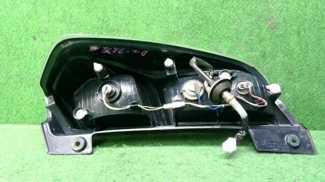 Left Tail Light NISSAN Dayz roox 2018 DBA-B21A — photo 3