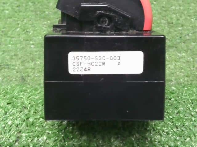 Power Window Switch HONDA Vamos Hobio 2005 ABA-HM4 — photo 6