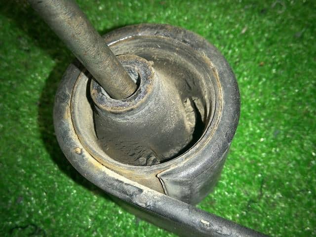 Rear Right Leaf Spring Assembly SUZUKI Carry 2002 LE-DA63T 4131067H10 — photo 3