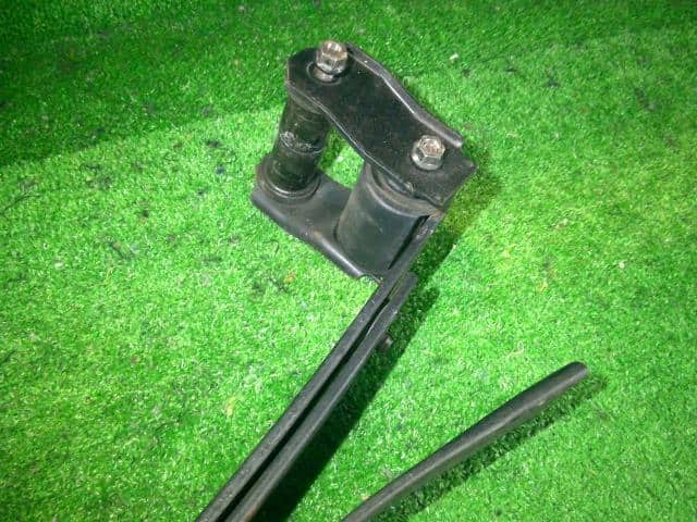 Rear Right Leaf Spring Assembly SUZUKI Carry 2002 LE-DA63T 4131067H10 — photo 5