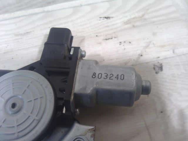 Front Right Door Regulator SUBARU Stella 2008 DBA-RN2 — photo 2