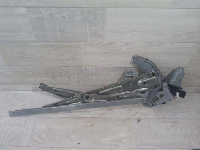 Front Right Door Regulator SUBARU Stella 2008 DBA-RN2 — photo 3