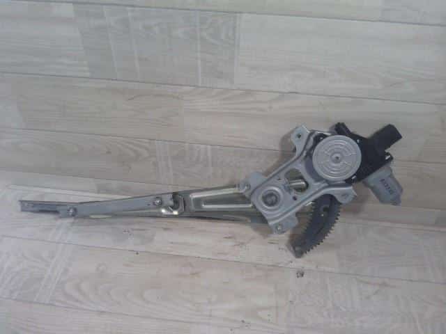 Front Right Door Regulator SUBARU Stella 2008 DBA-RN2 — photo 1