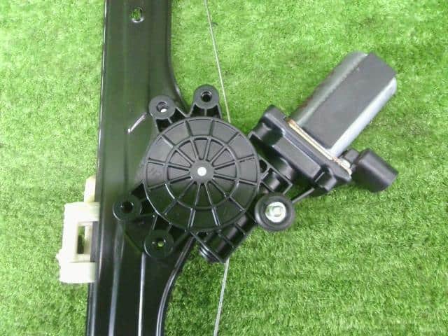 Front Left Door Regulator Fiat Fiat 500 2012 ABA-31209 — photo 9