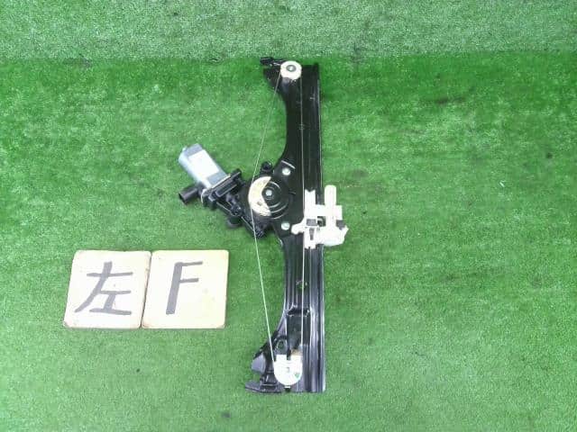 Front Left Door Regulator Fiat Fiat 500 2012 ABA-31209 — photo 1