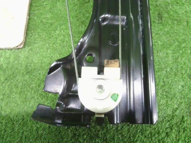 Front Left Door Regulator Fiat Fiat 500 2012 ABA-31209 — photo 3