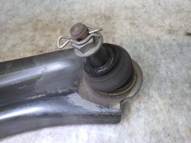 Front Right Lower Control Arm MAZDA Carol 2016 DBA-HB36S 1A0234310 — photo 3