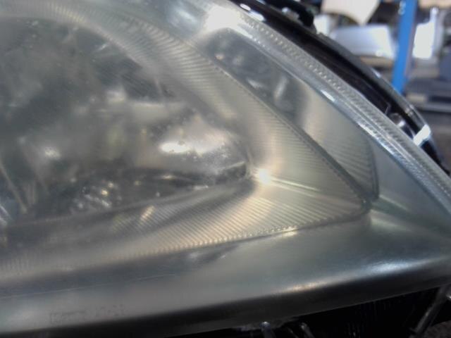 Right Headlight TOYOTA Prius 2010 DAA-ZVW30 — photo 6