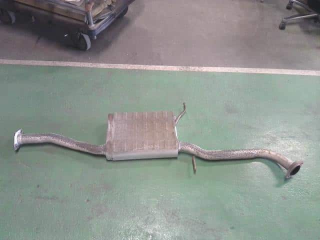 Exhaust Center Muffler NISSAN Stagea 2005 GH-M35 203007W125 — photo 2