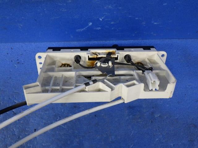 A/C Control Panel NISSAN Clipper 2011 GBD-U71 — photo 4