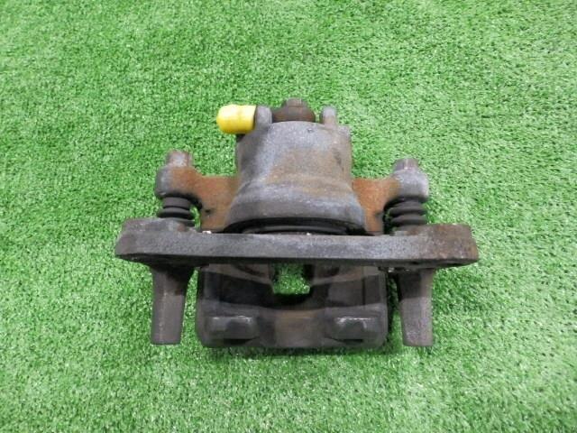 Front Right Caliper NISSAN Clipper 2005 GBD-U71 — photo 2
